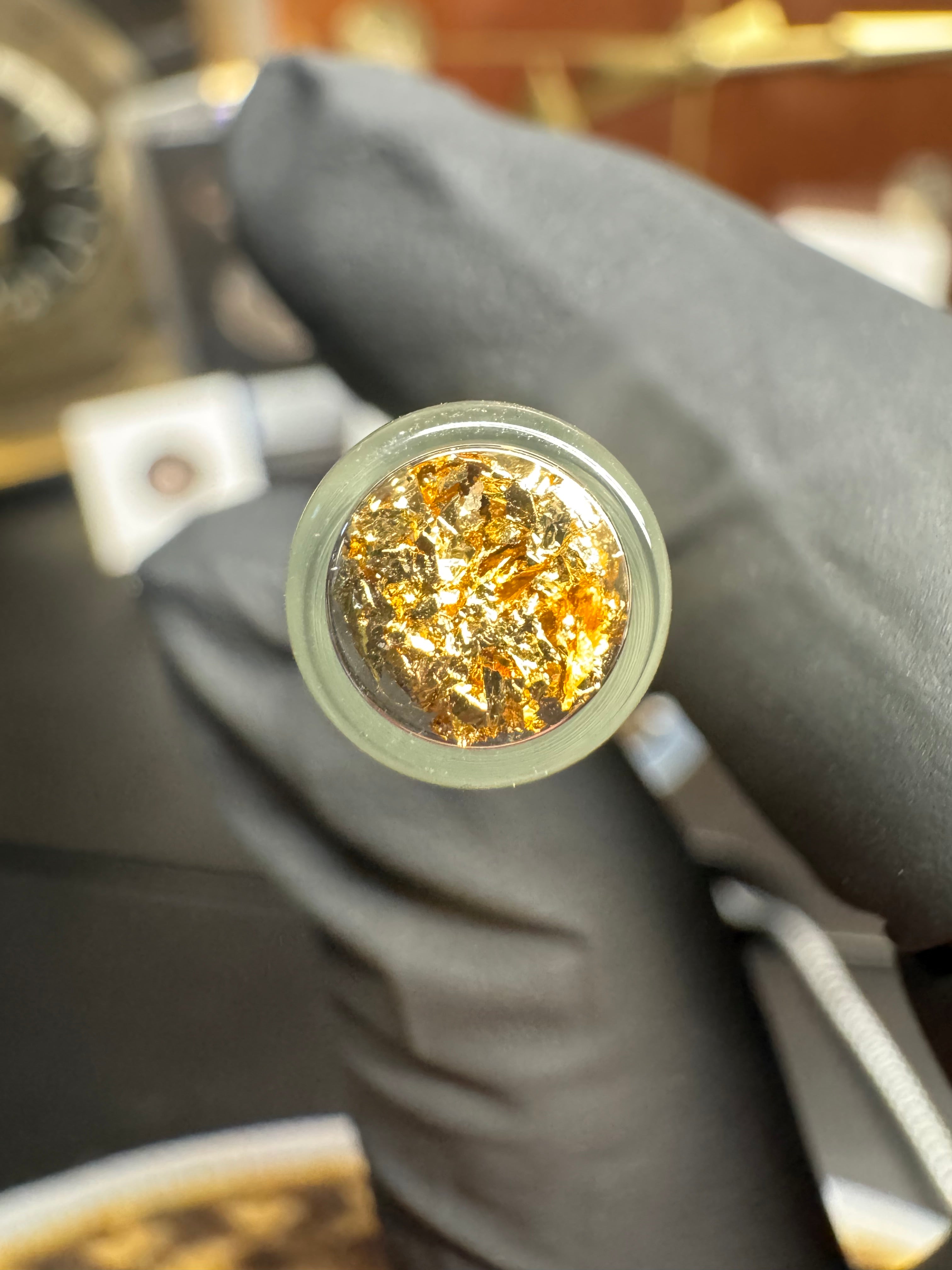 Gold leaf flakes 3ml glass vial